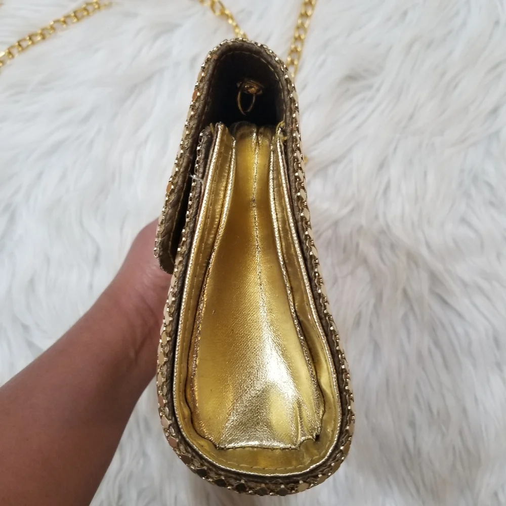 Gold Mesh Evening Clucht Crossbody Bag.